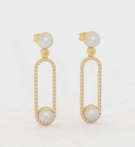 Trendsetter Chic Pearl Crystal links